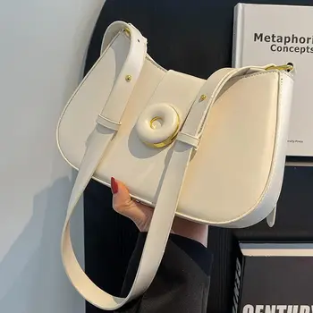 Beyaz omuz çantaları Kadınlar için Lüks Pu Deri çapraz askılı çanta Klasik Küçük Flap askılı çanta Tüm Maç Tasarım Bayan çanta