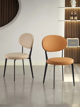 Fransız krem aperatif sandalye italyan ışık lüks tasarımcı arkalığı tabure İskandinav Internet ünlü ev yemek masası ve sandalye