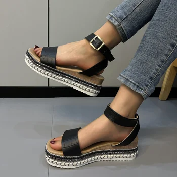 2023 Yaz Yeni Moda Kadın Takozlar topuk sandalet Retro Kaymaz Bayanlar Rahat Sandalet Retro Kalın Taban Kadın Sandalet