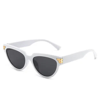 2023 Yaz moda güneş gözlükleri Üçgen Küçük Çerçeve UV400 Shades Polarize Vintage Gözlük Açık Güneş Koruma güneş gözlüğü